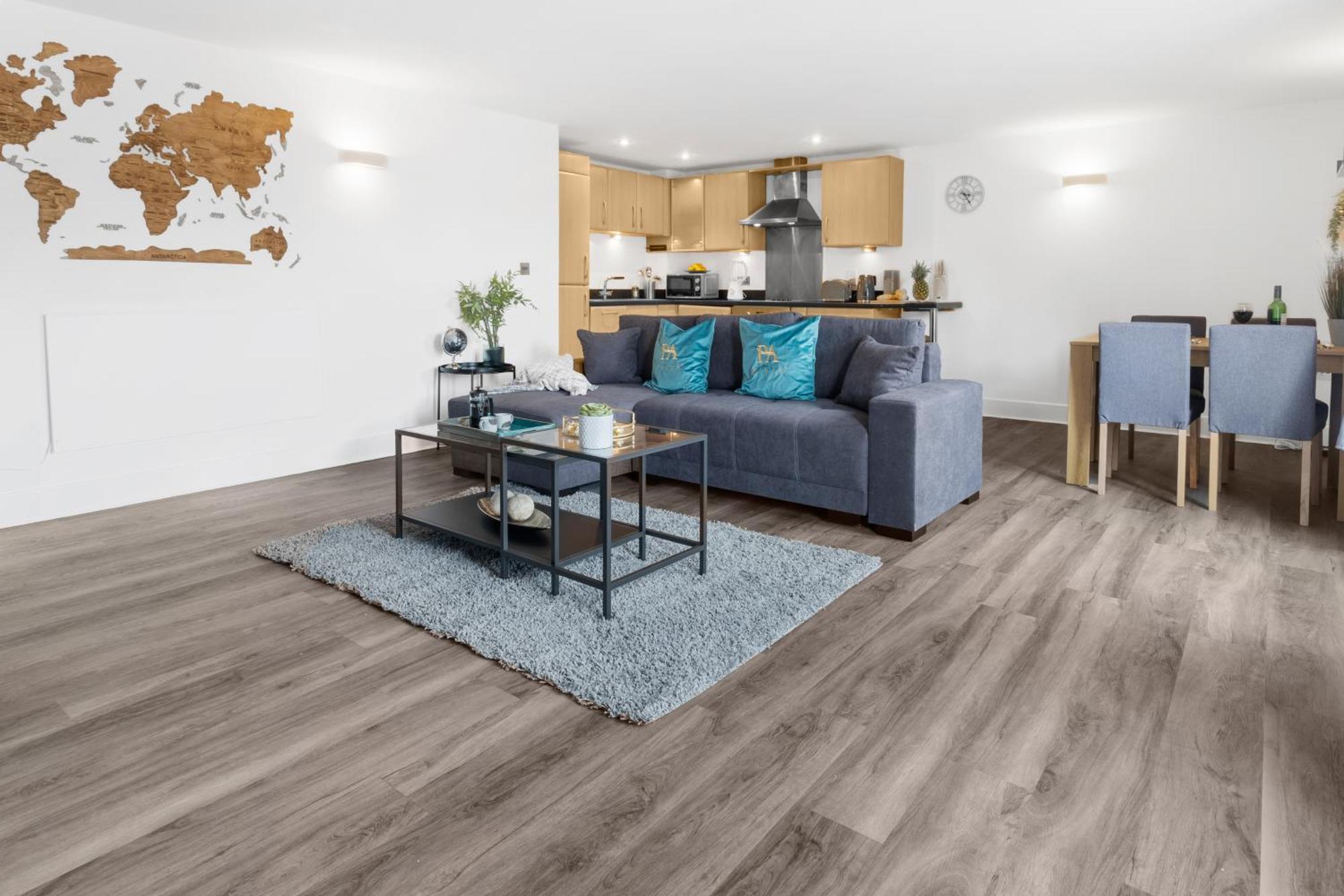 Pluxa Globe - Spacious Apartment In Jq With Parking Birmingham Exteriör bild